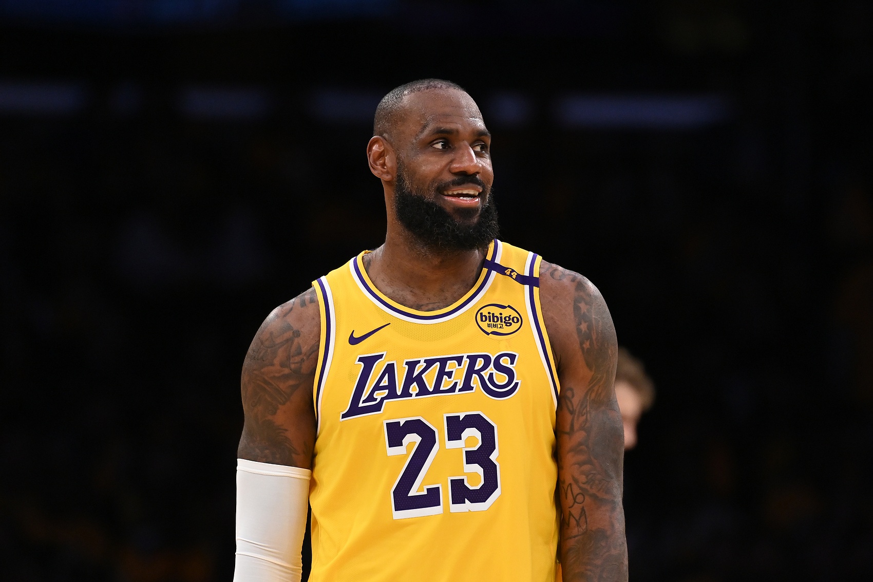 Skip再發(fā)推恭喜詹姆斯50000分：你是長青之王 但不是GOAT！