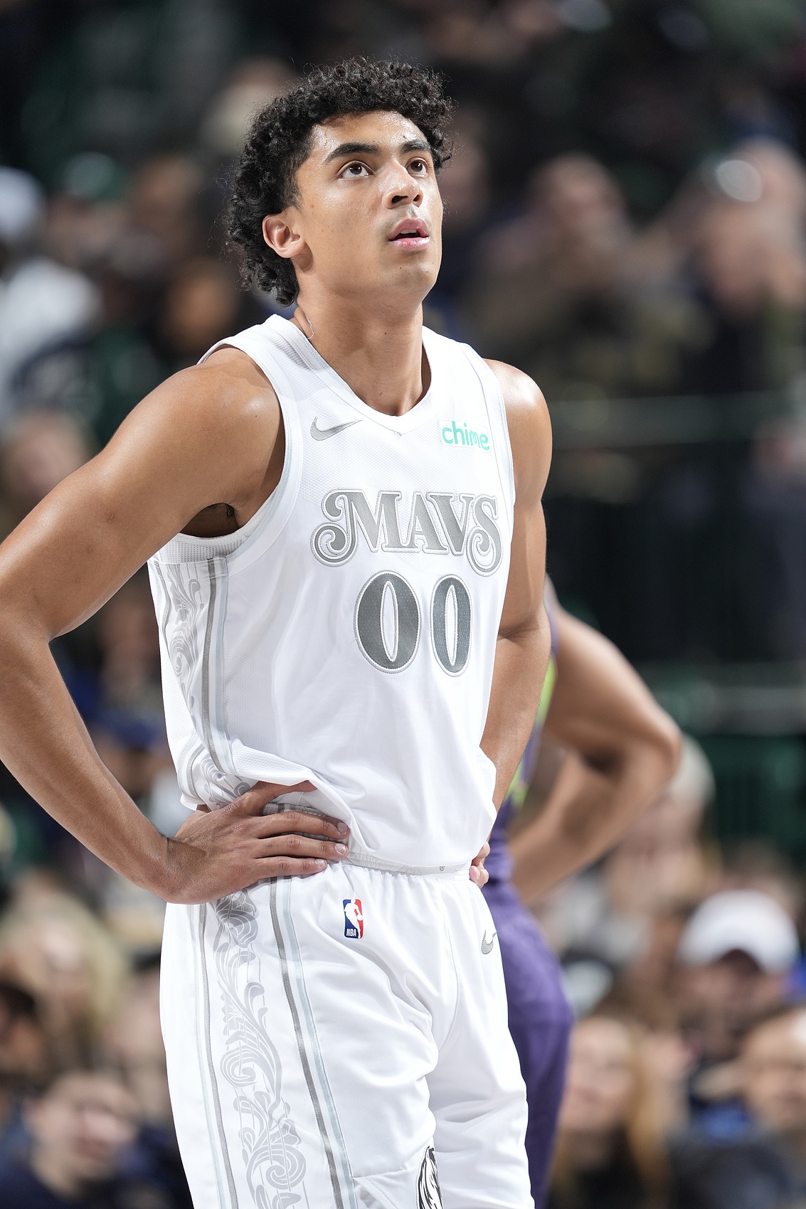 今天手感不行！克里斯蒂16中5&三分9中2拿到13分2板1助3斷