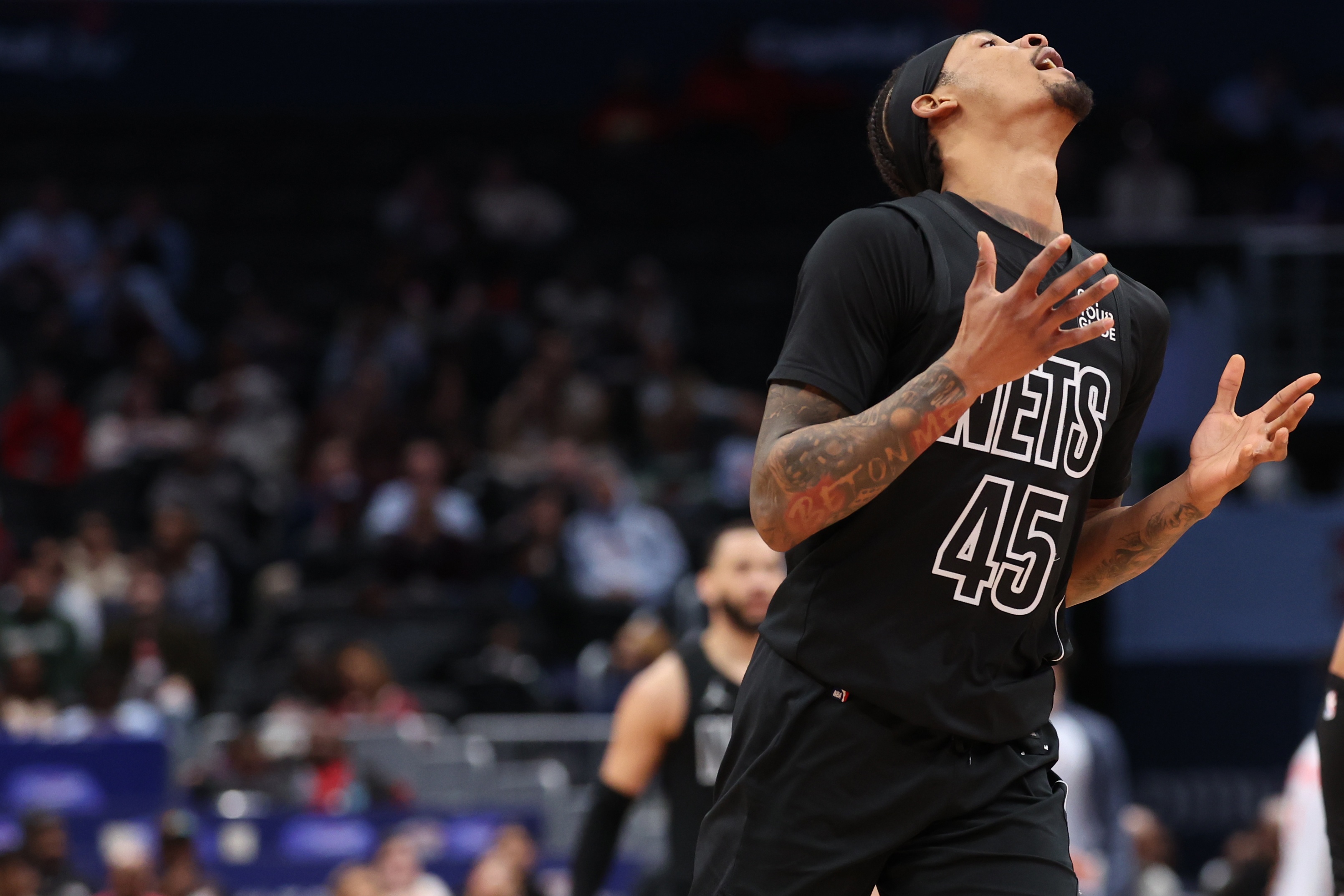 奇兵！基翁-約翰遜10投6中&三分4中3 拿到18分3板3助