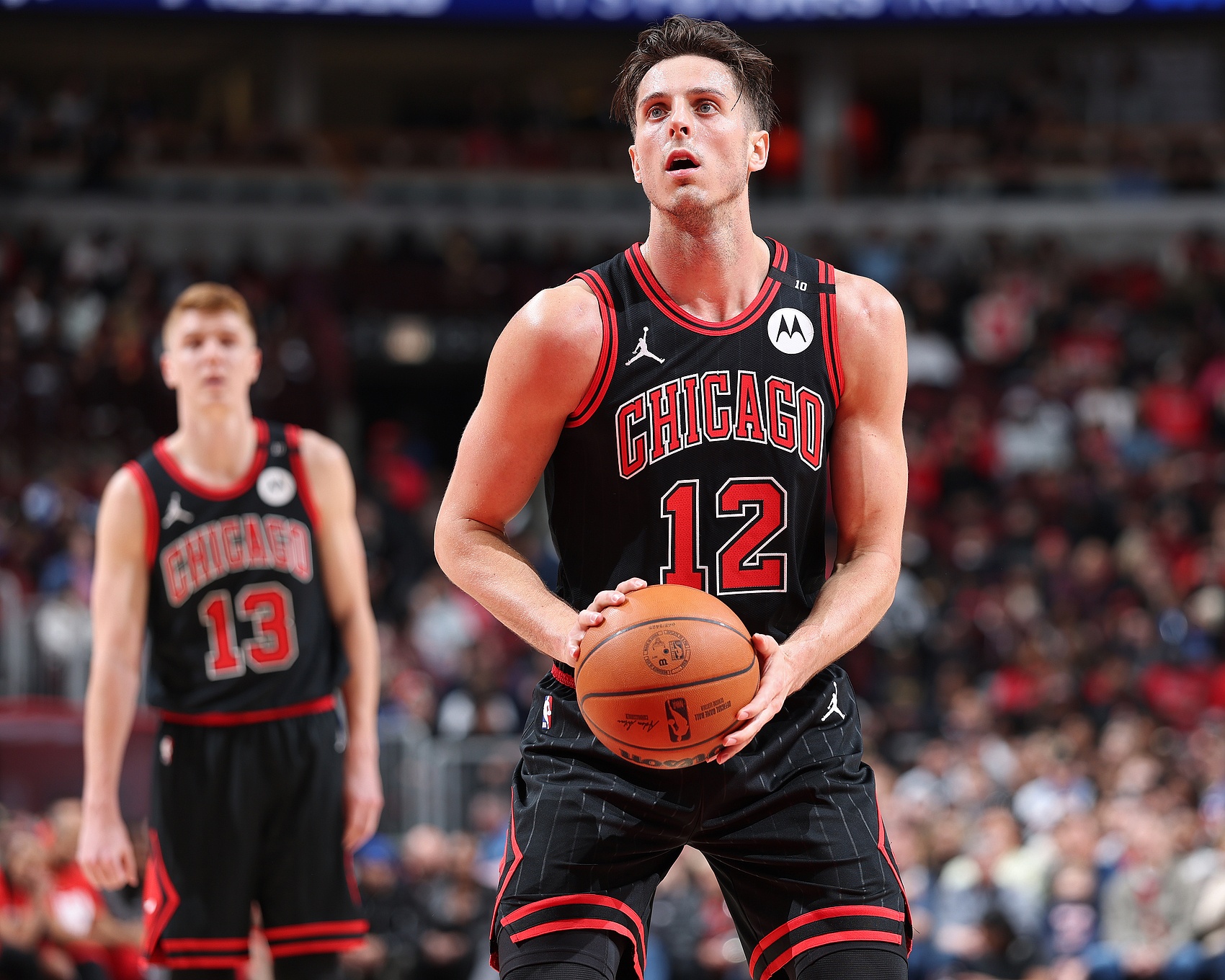 砍下21分17板！科林斯：如果沒贏球個人表現(xiàn)再出色也沒意義