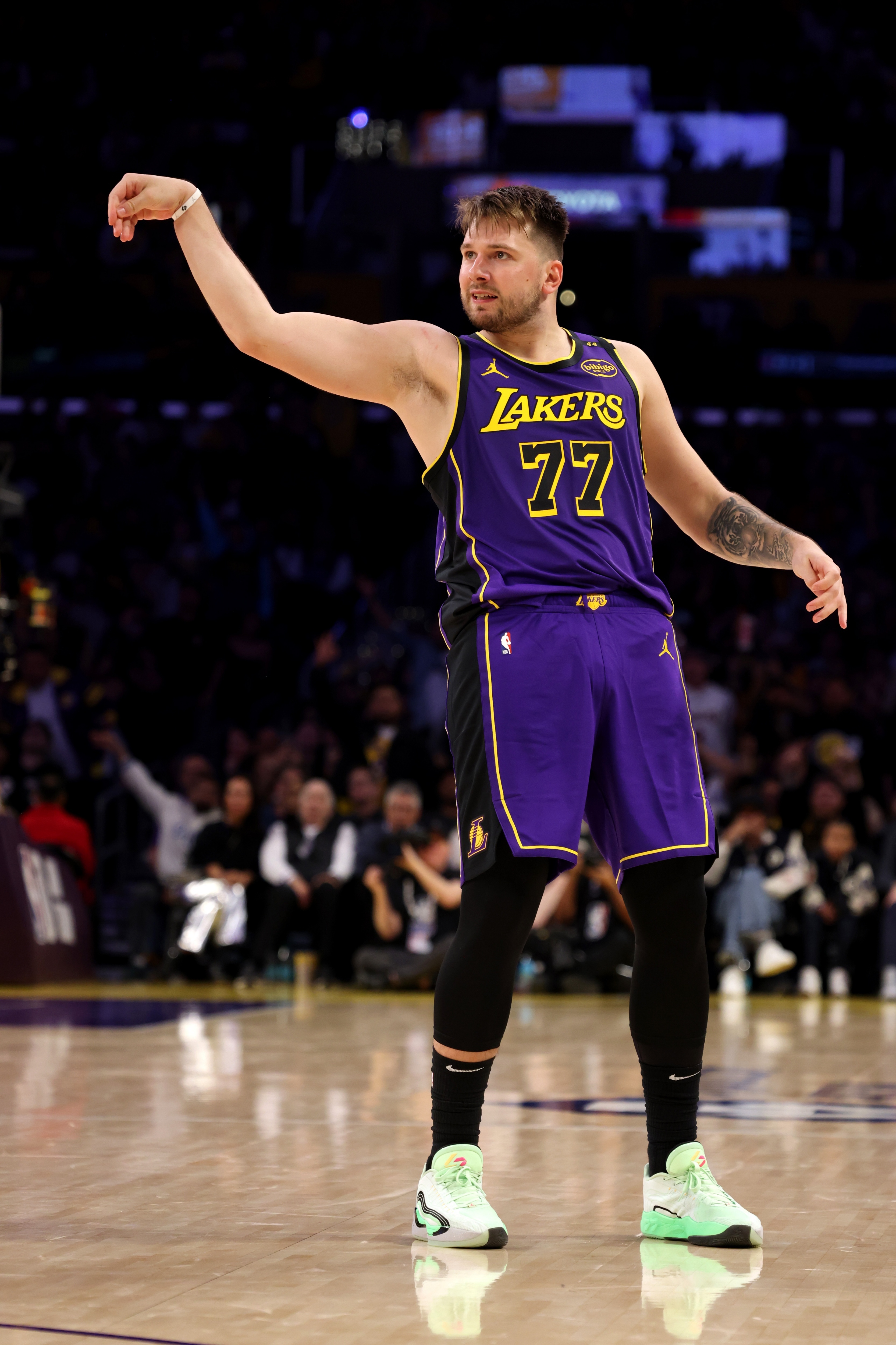 還有哪些改善空間？東契奇：我需要更多地去運(yùn)球 現(xiàn)在還在找節(jié)奏