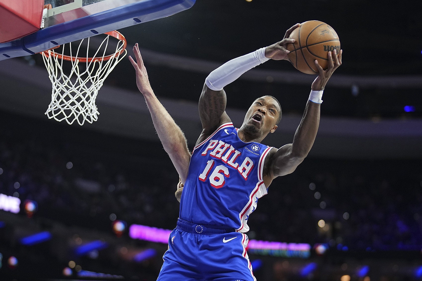 歡迎回到NBA！朗尼-沃克全場得到25分11籃板 獲得生涯首次兩雙