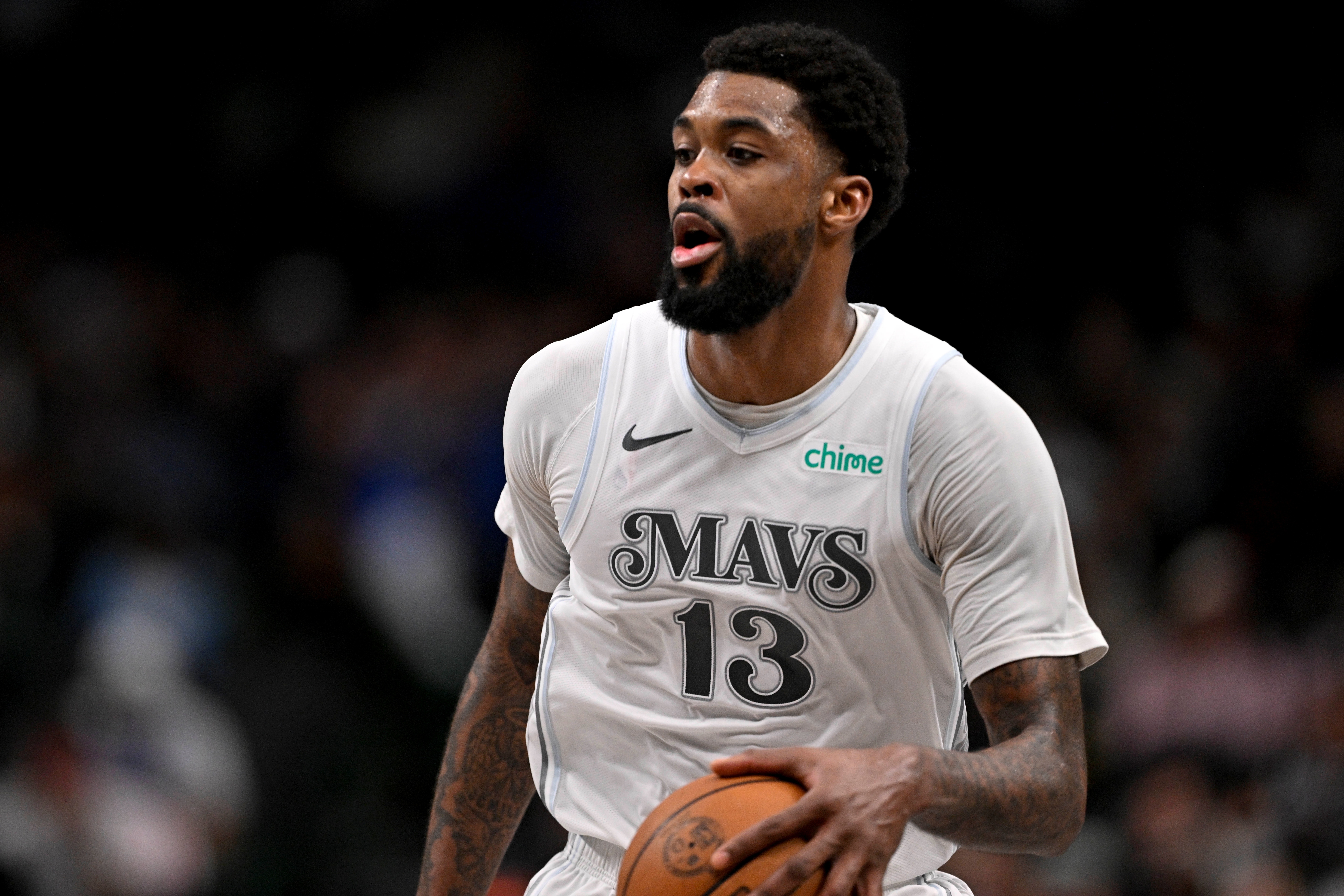 狀態(tài)延續(xù)！馬紹爾上半場(chǎng)11投6中得到13分1籃板2助攻