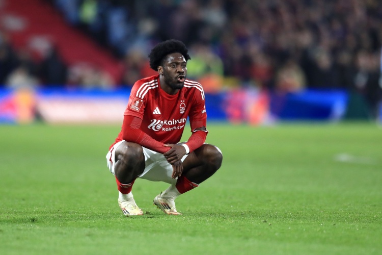 誰能免簽？28歲森林后衛(wèi)埃納防守三區(qū)贏得球權105次 五大聯賽最多