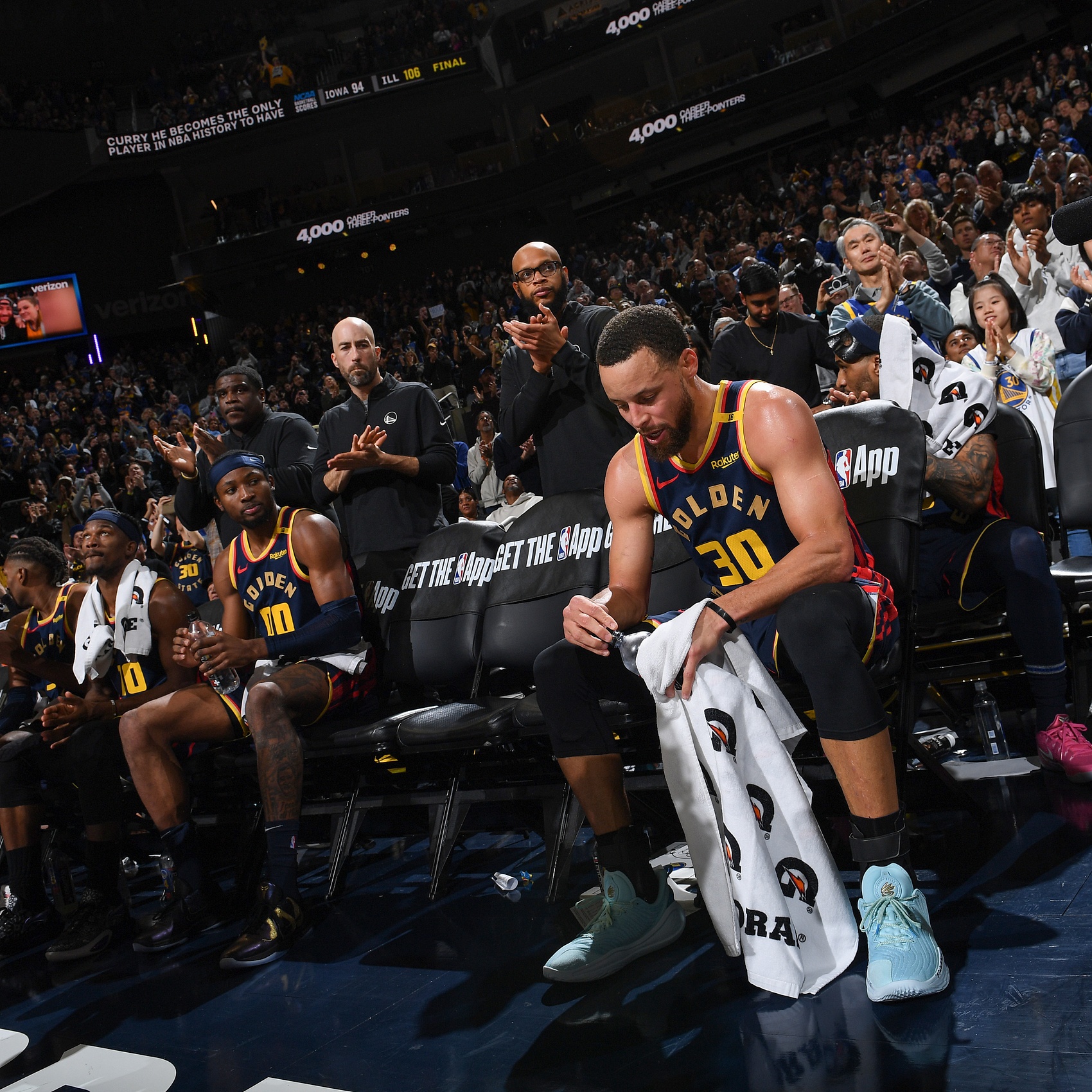 向5000沖擊！庫里本賽季場均命中4.4記三分 累計命中253個三分