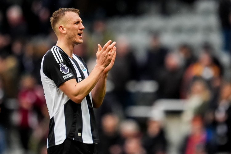 丹-伯恩談聯(lián)賽杯奪冠：之前感覺有點(diǎn)負(fù)擔(dān)，現(xiàn)在有信心做到更多