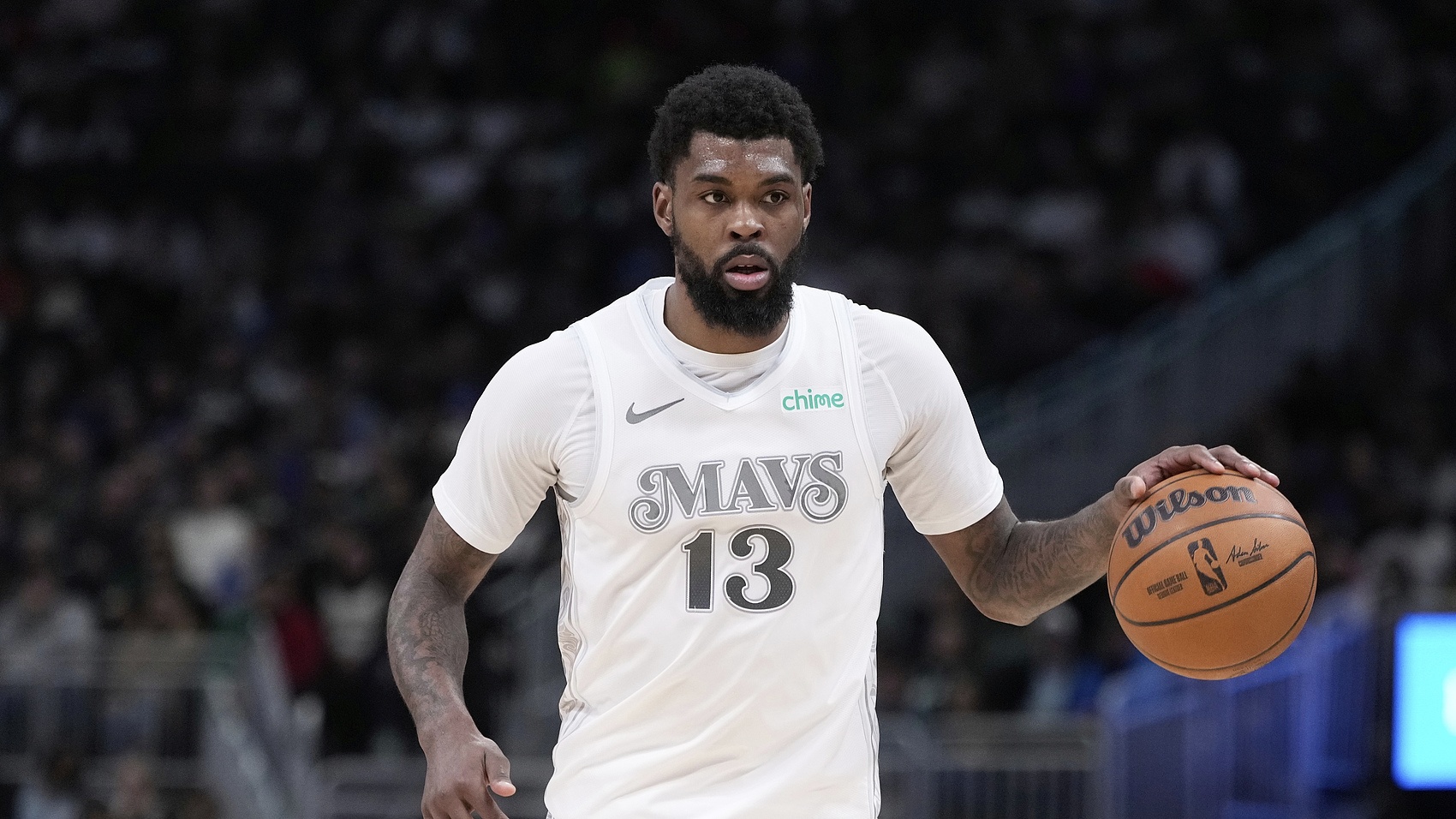 馬紹爾15投8中得到20分9板3助 下半場11中7獨(dú)得18分