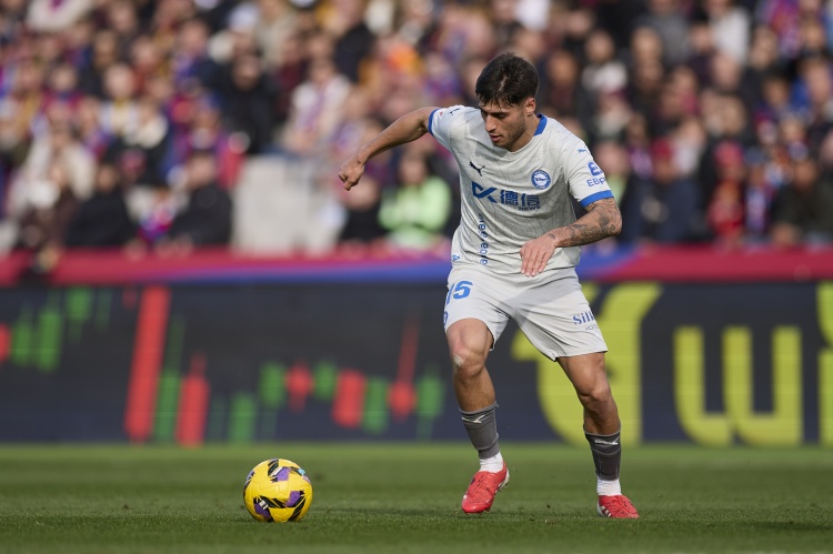 卡洛斯-馬?。何胰沂邱R競(jìng)球迷，我選擇退役也不會(huì)加盟皇馬