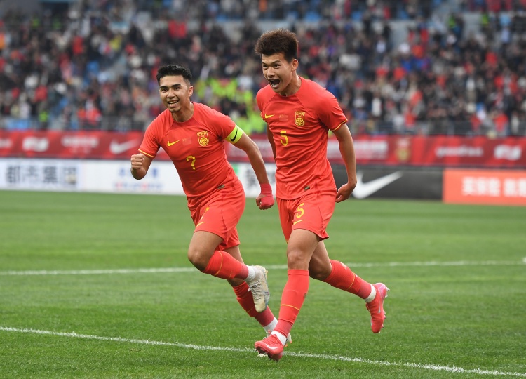 中新網(wǎng)：U22國(guó)足讓球迷看到未來希望，球員得到有價(jià)值的鍛煉