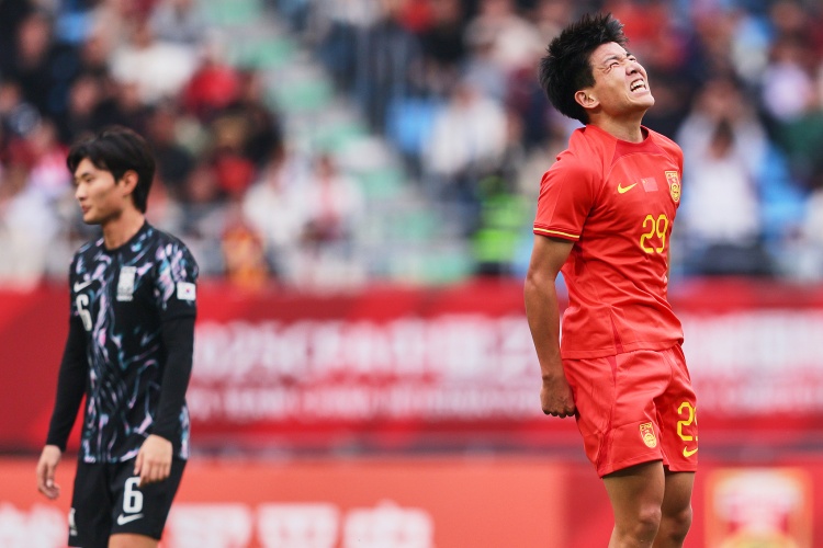 足球報：男足國字號兩年來3次擊敗韓國 展現了中國足球的進步