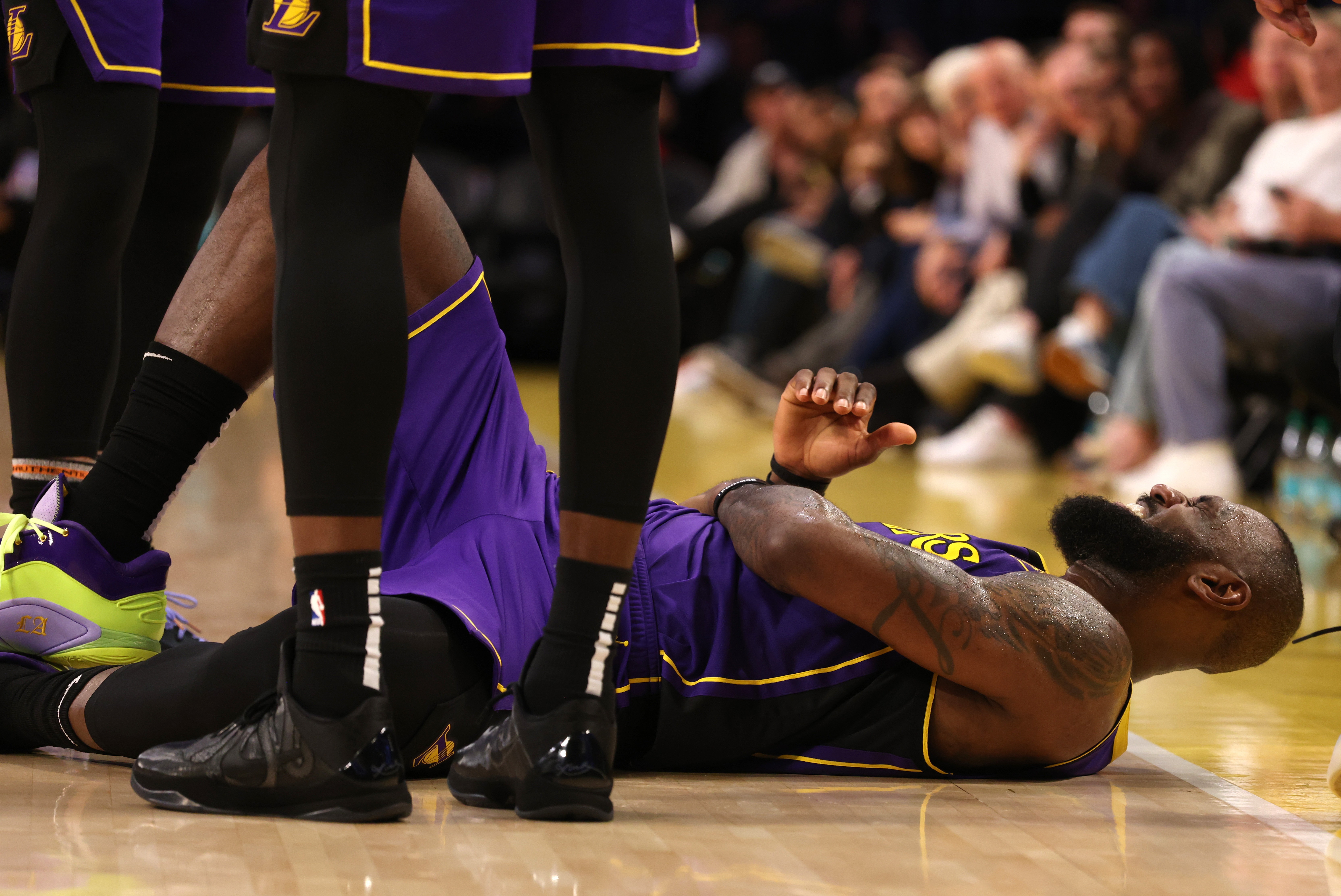 復(fù)出時機(jī)有誤？詹姆斯連敗東部中游球隊 連續(xù)兩場正負(fù)值全隊最低