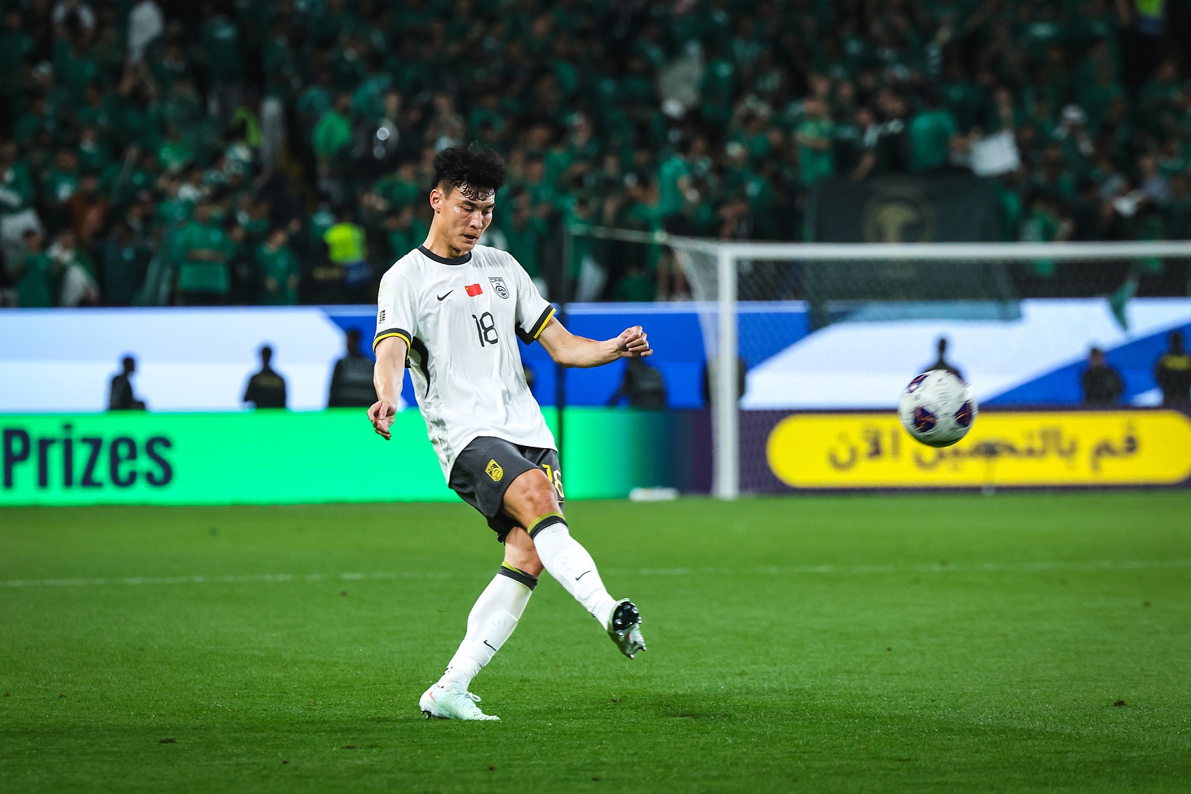 上一場首秀今天就首發(fā)！31歲韓鵬飛臨危受命，頂替蔣光太出戰(zhàn)